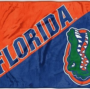 Florida Gators Halftone Super Plush Throw